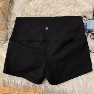 Lululemon Spandex 2.5”